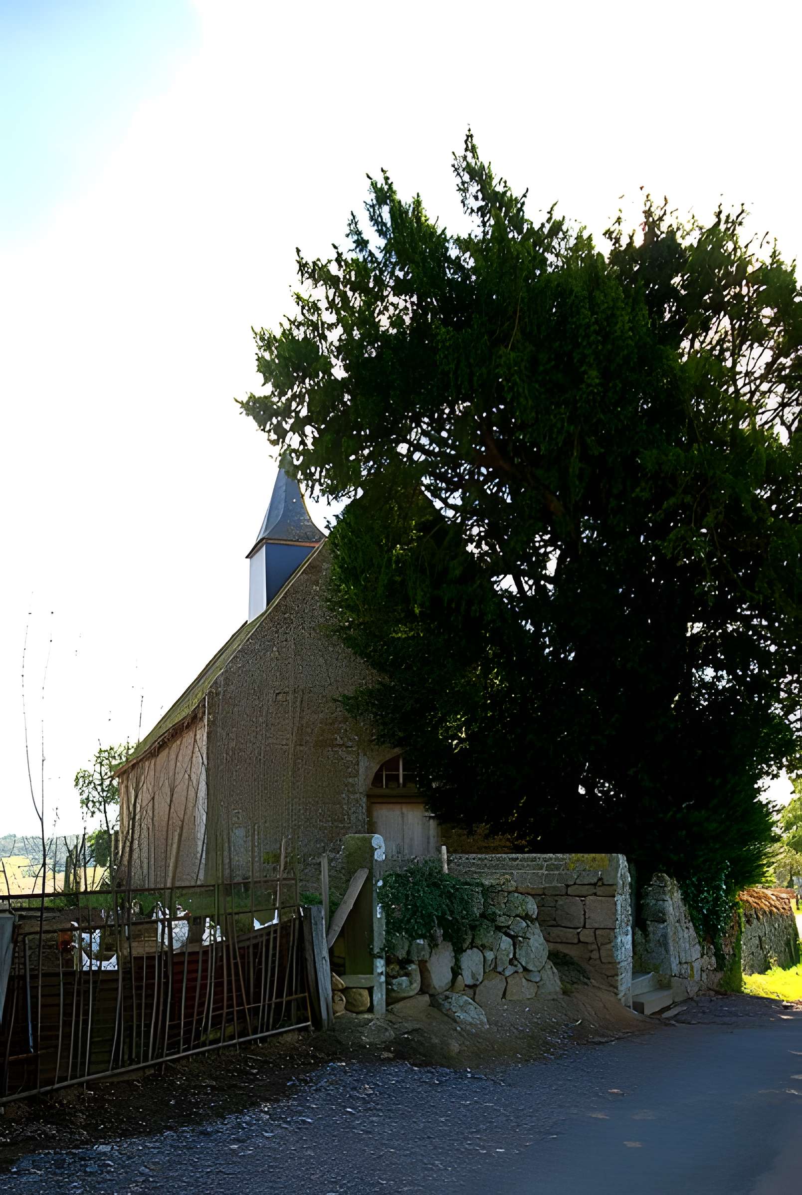 Eglise Saint-Sébastien de Méguillaume