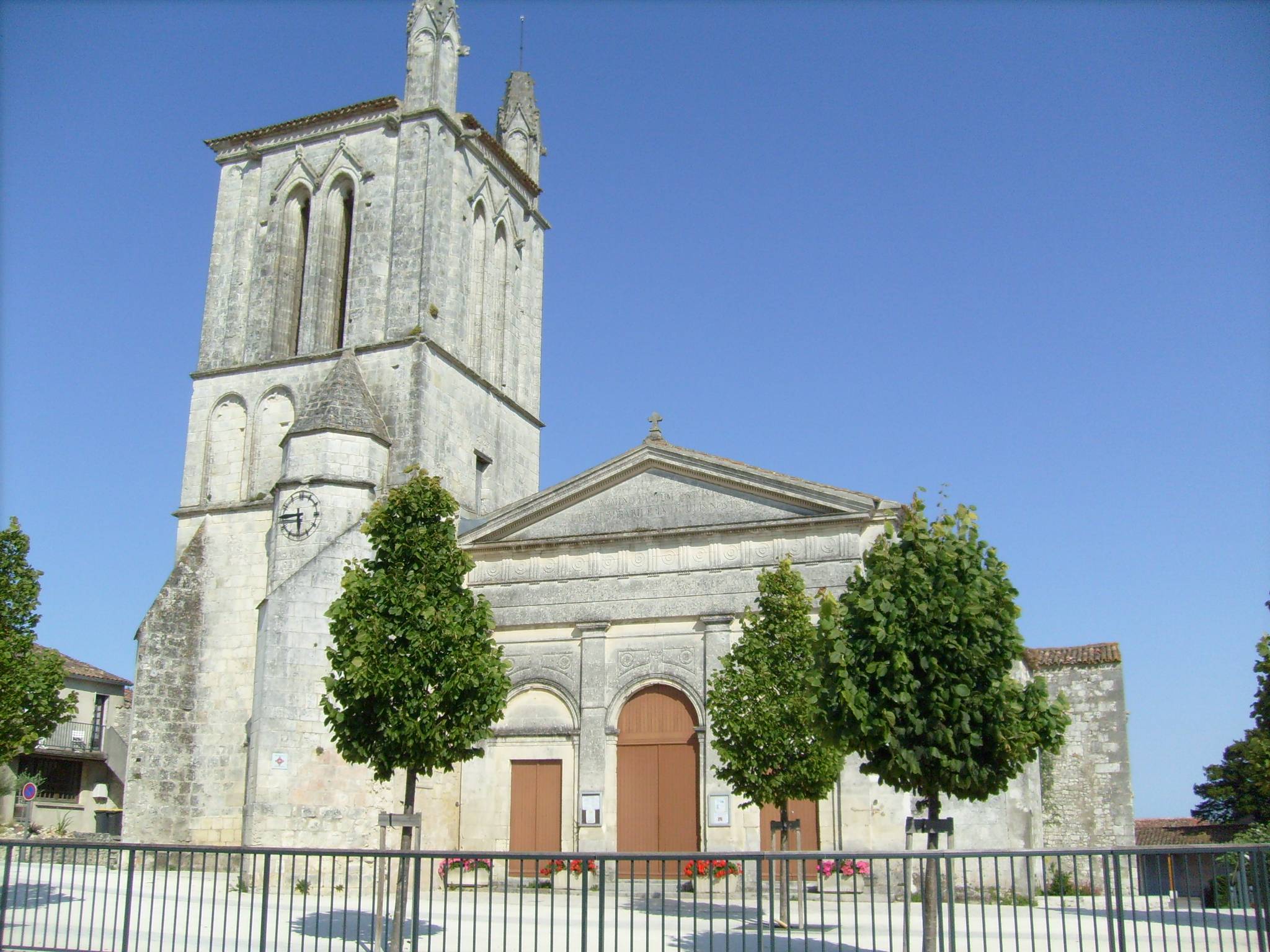 Église Saint-Saturnin de Meschers-sur-Gironde