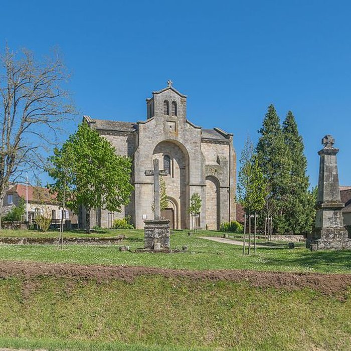 Photo de Église Saint-Saturnin du Bourg
