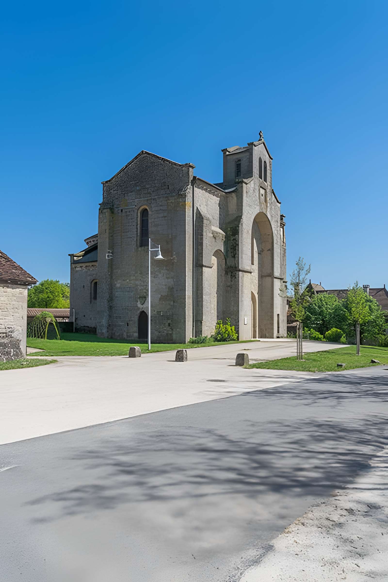 Église Saint-Saturnin du Bourg