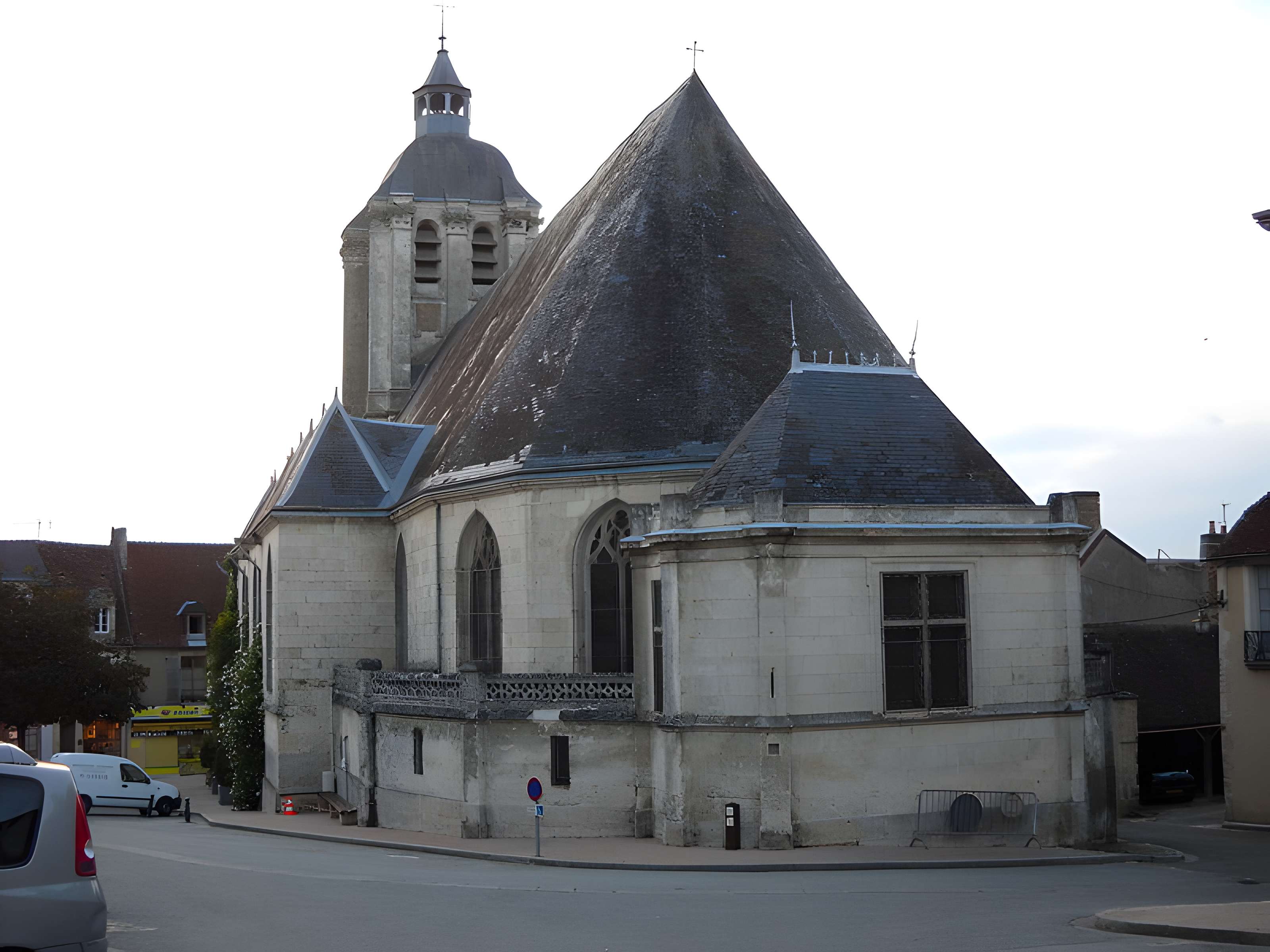 Église Saint-Sauveur de Bellême
