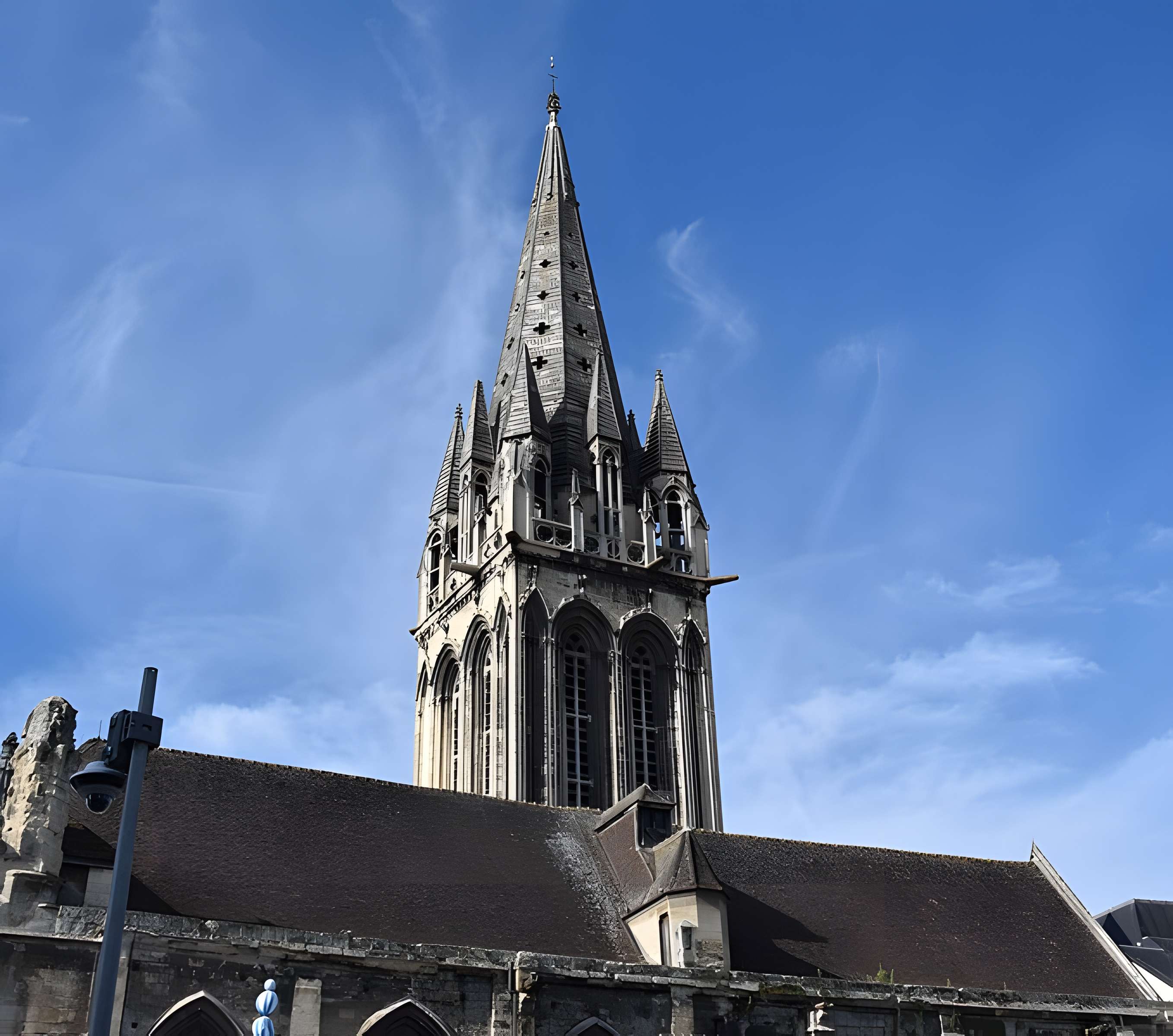 Église Saint-Sauveur de Caen