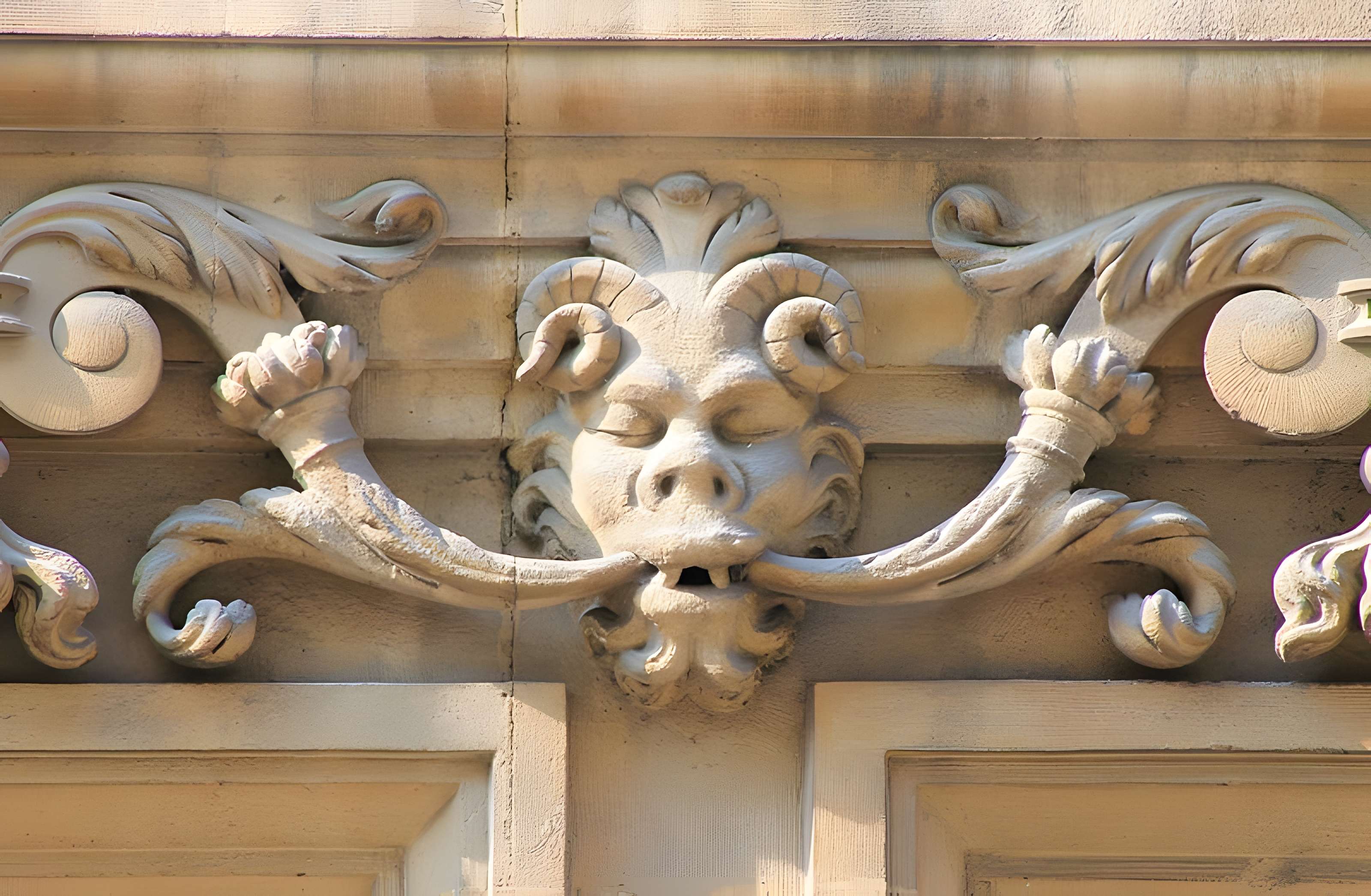 Église Saint-Sauveur de Caen