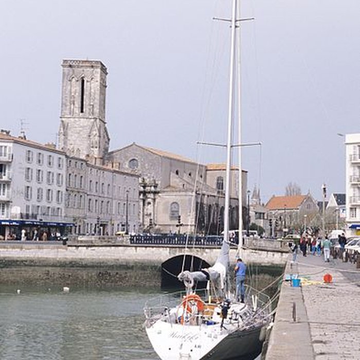Photo de Église Saint-Sauveur de La Rochelle