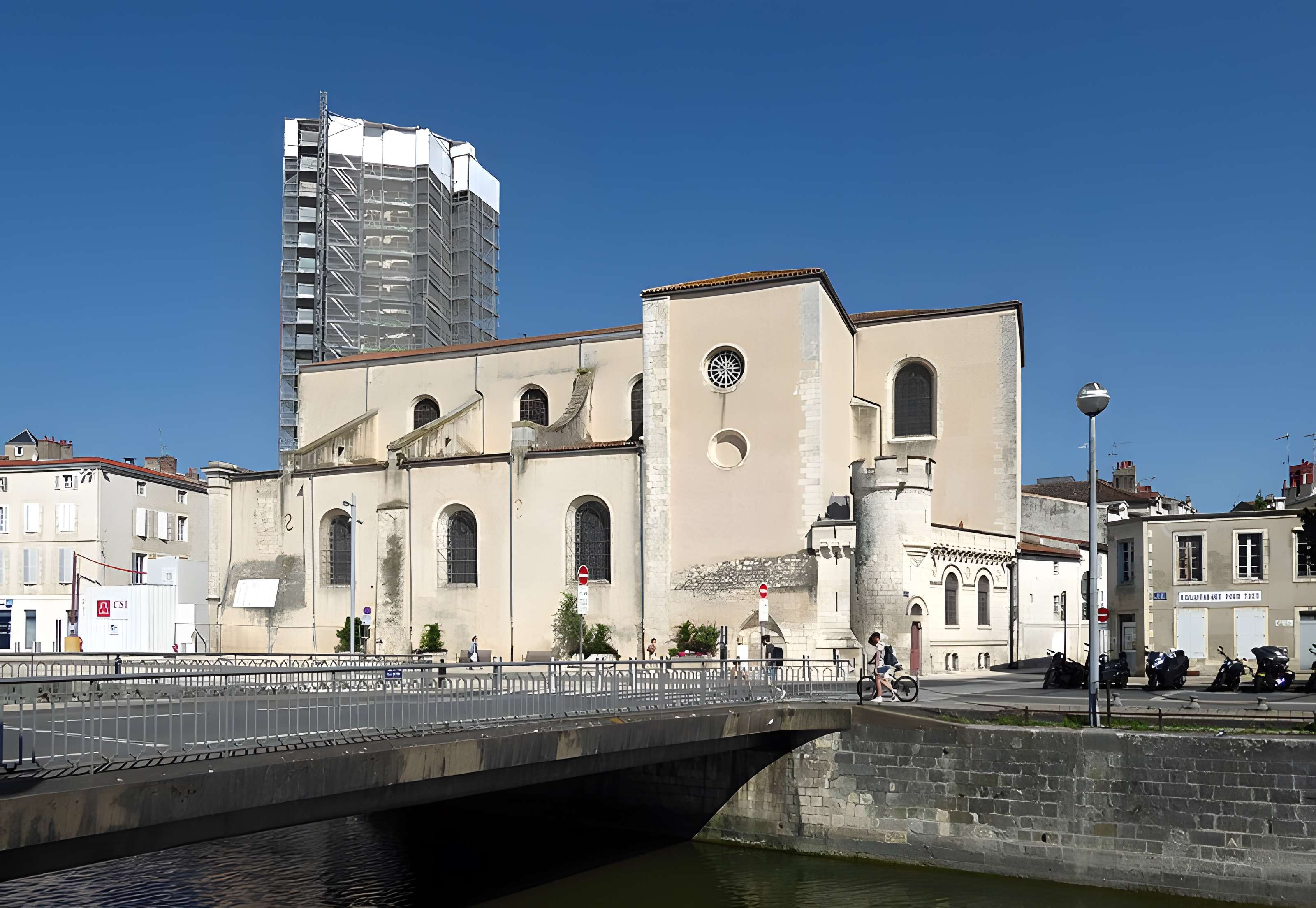 Église Saint-Sauveur de La Rochelle