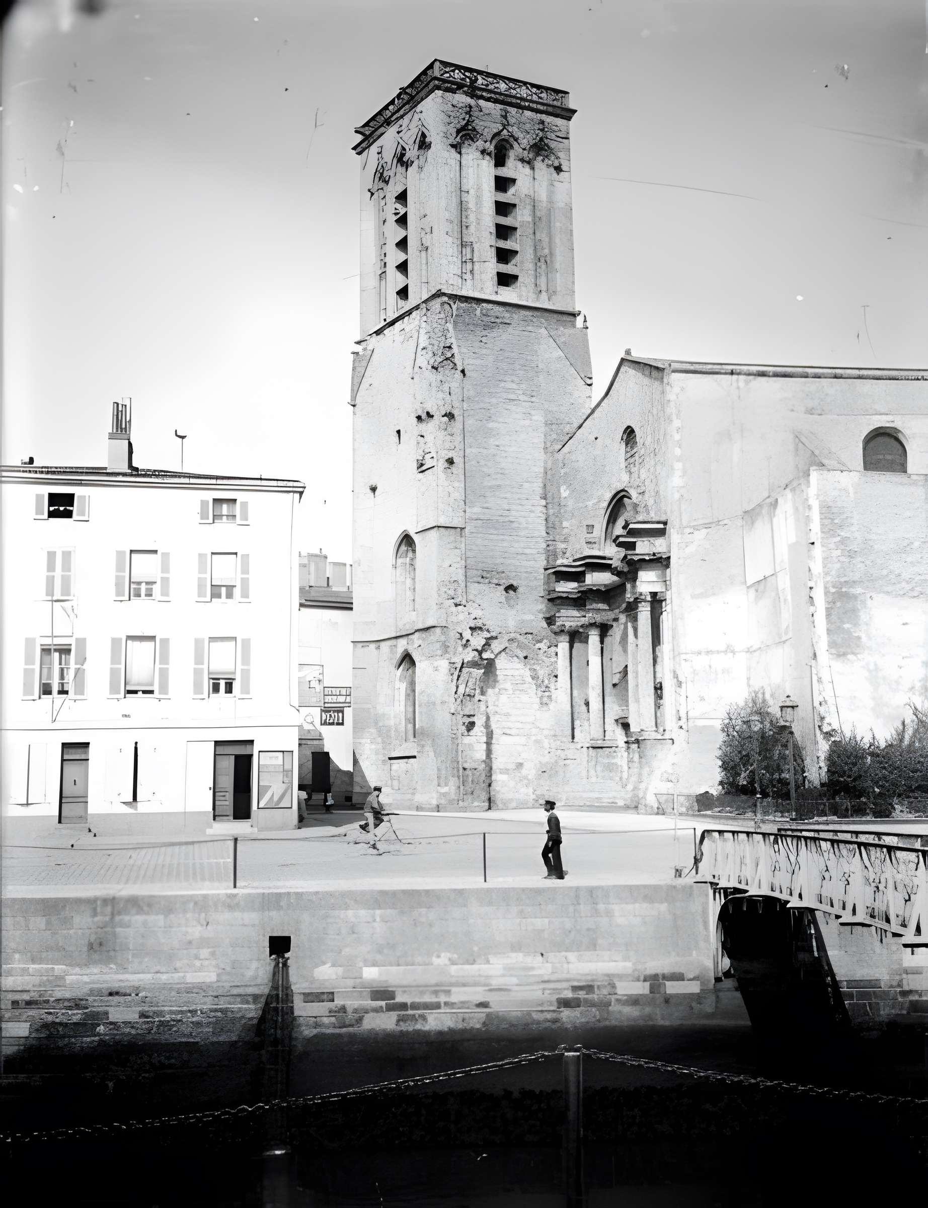 Église Saint-Sauveur de La Rochelle