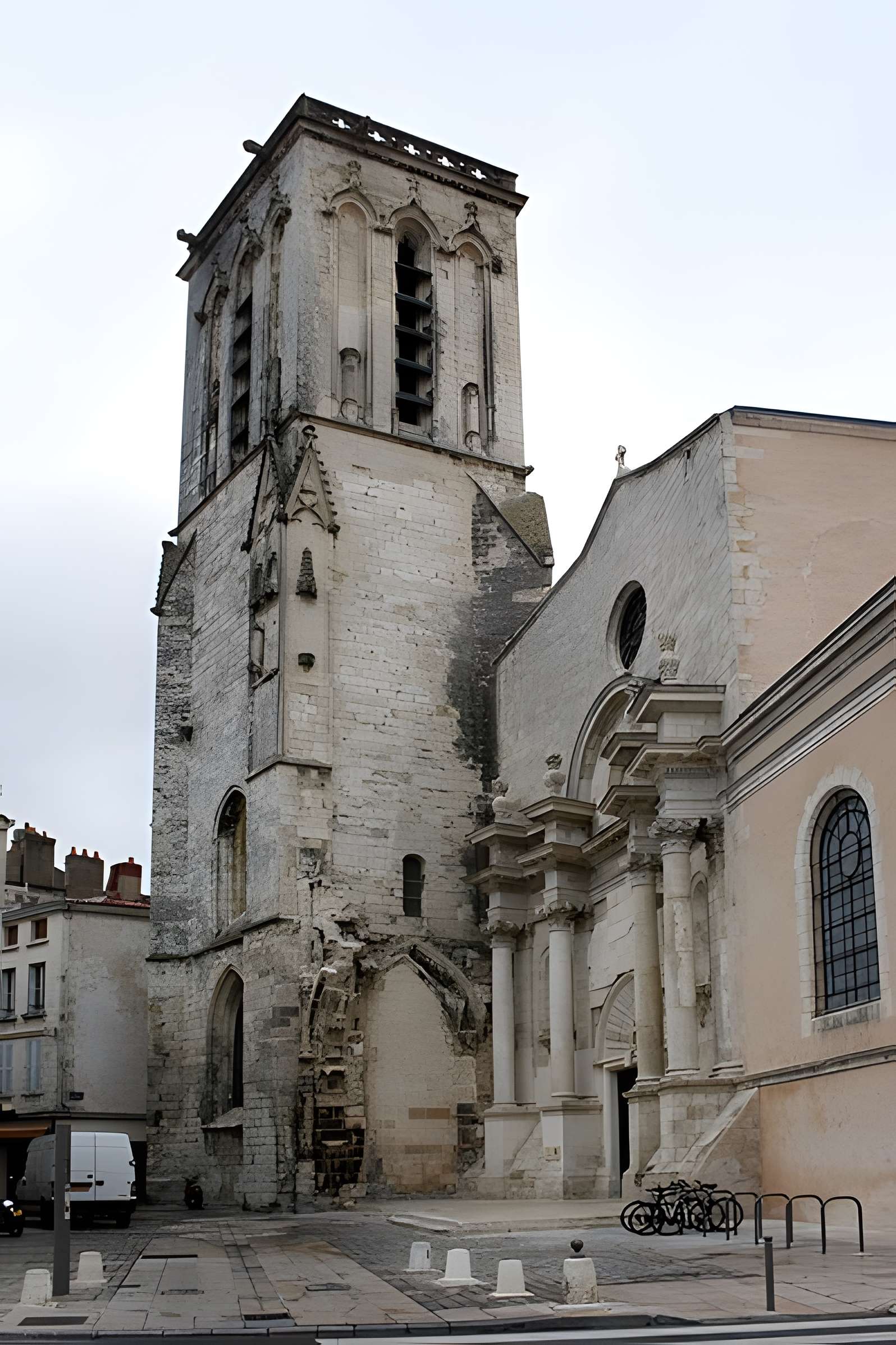 Église Saint-Sauveur de La Rochelle