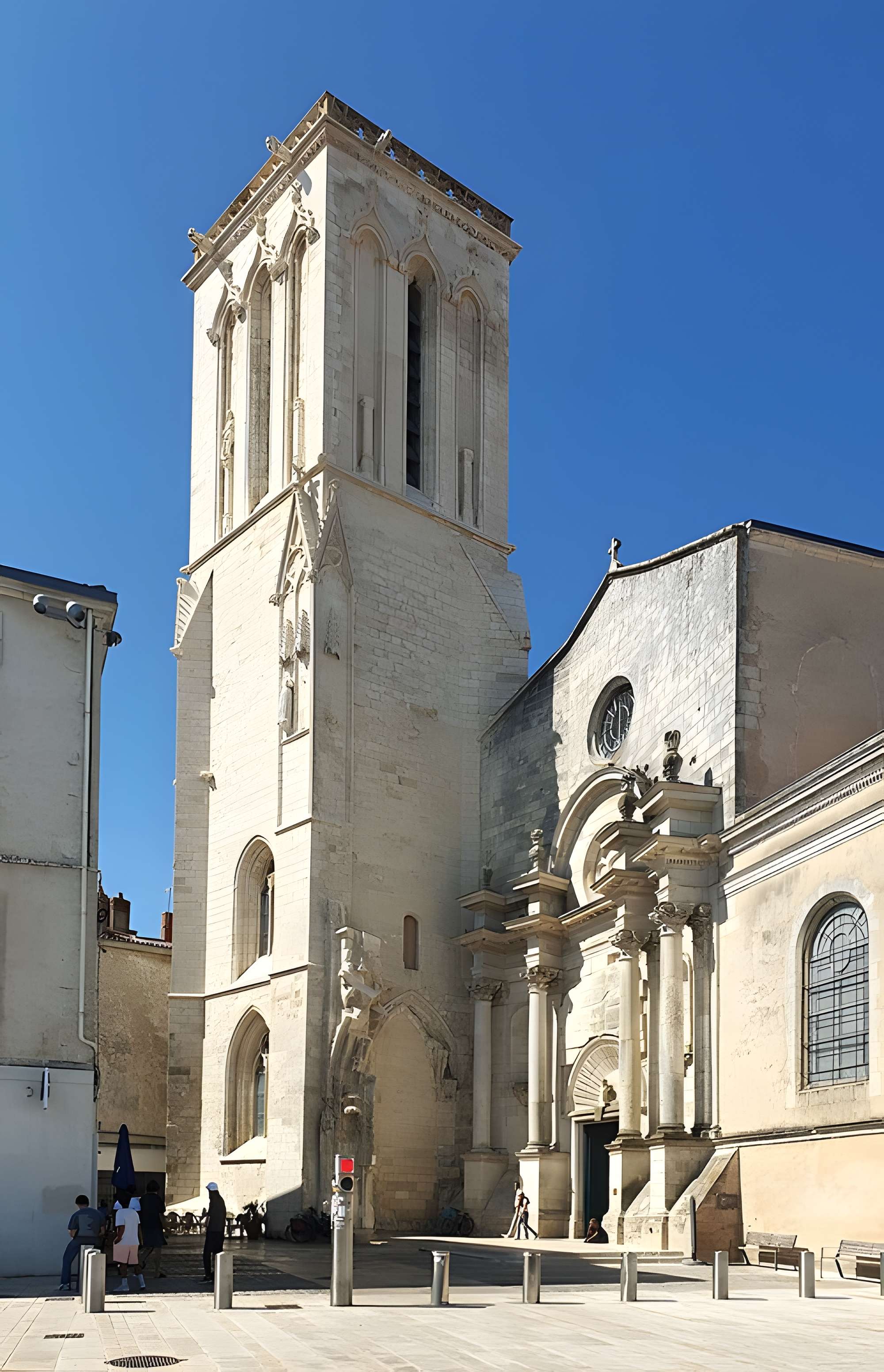 Église Saint-Sauveur de La Rochelle