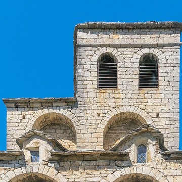 Église Saint-Sauveur de Liaucous de Mostuéjouls