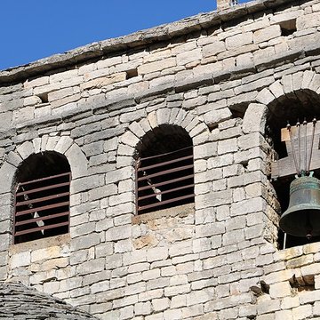 Église Saint-Sauveur de Liaucous de Mostuéjouls