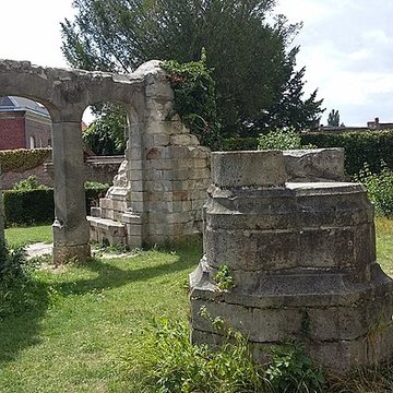 Ruines de léglise