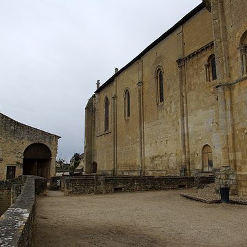 Église Saint-Sauveur-et-Saint-Martin de Saint-Macaire