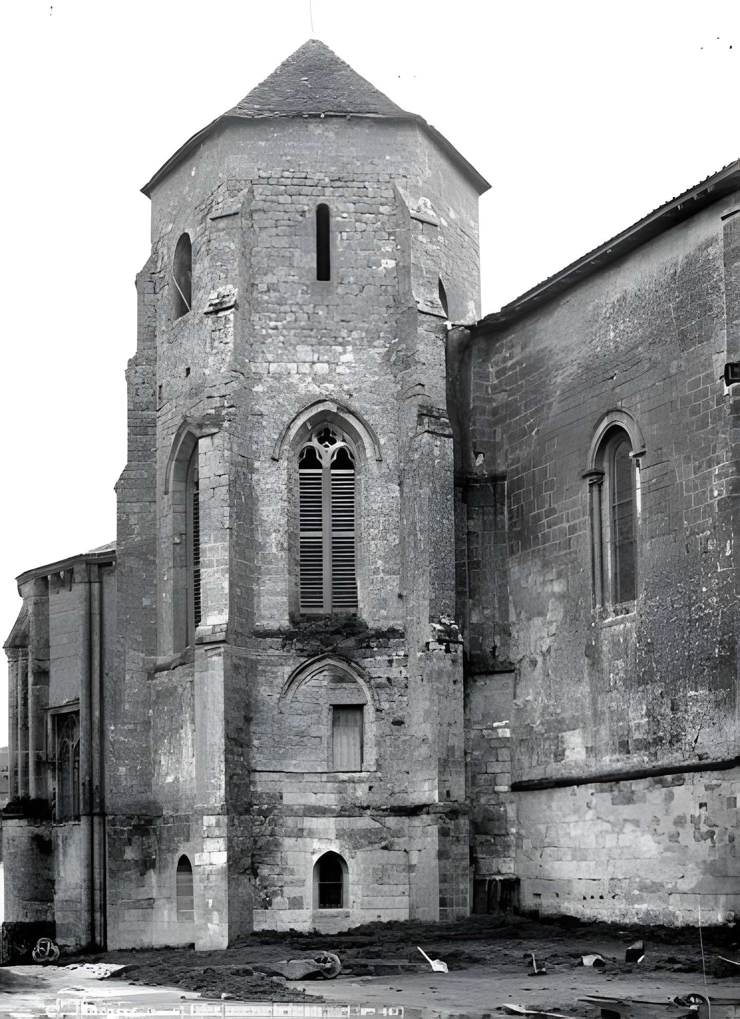 Église Saint-Sauveur-et-Saint-Martin de Saint-Macaire