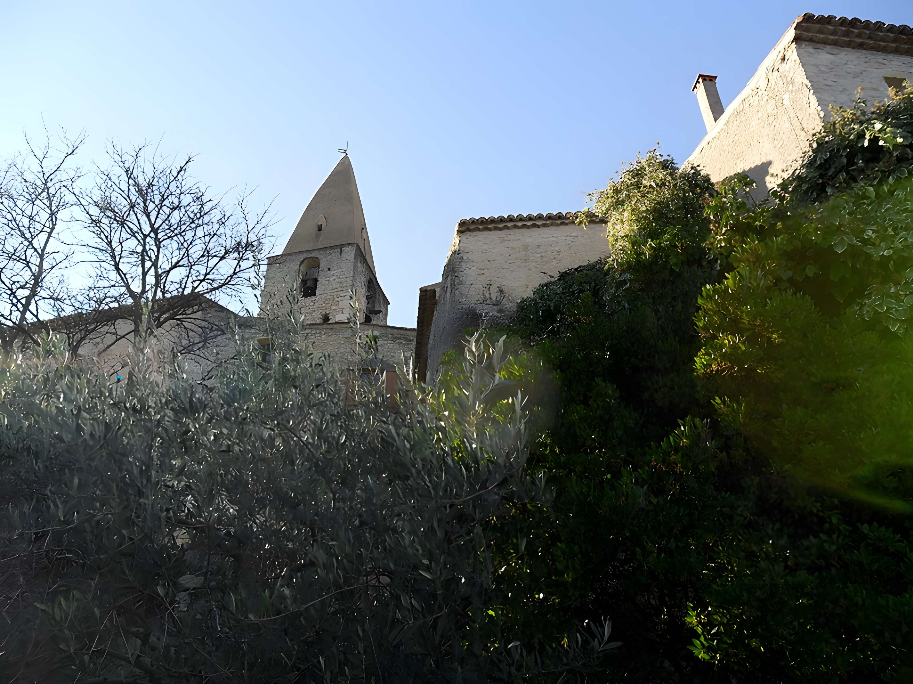 Église Saint-Sauveur-et-Saint-Sixte de Crestet