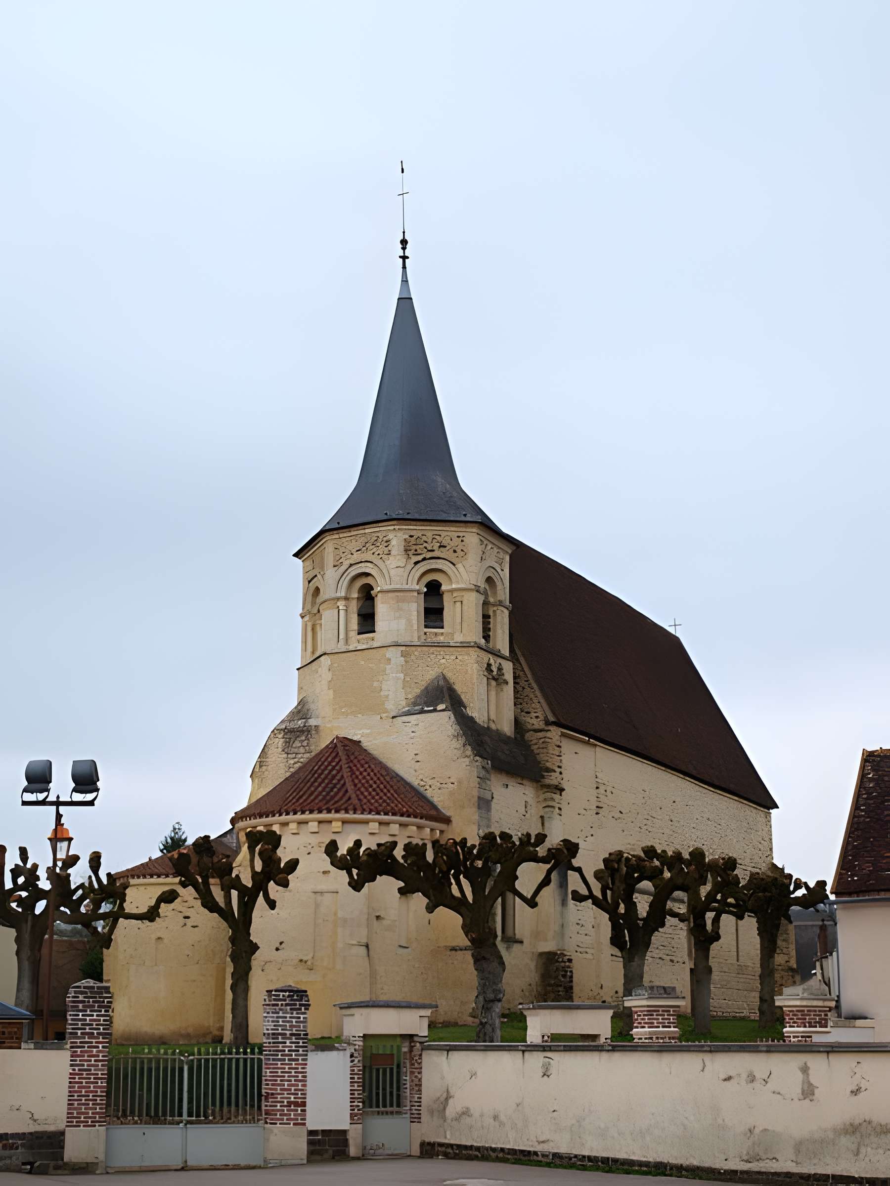 Église Saint-Sébastien de Parly