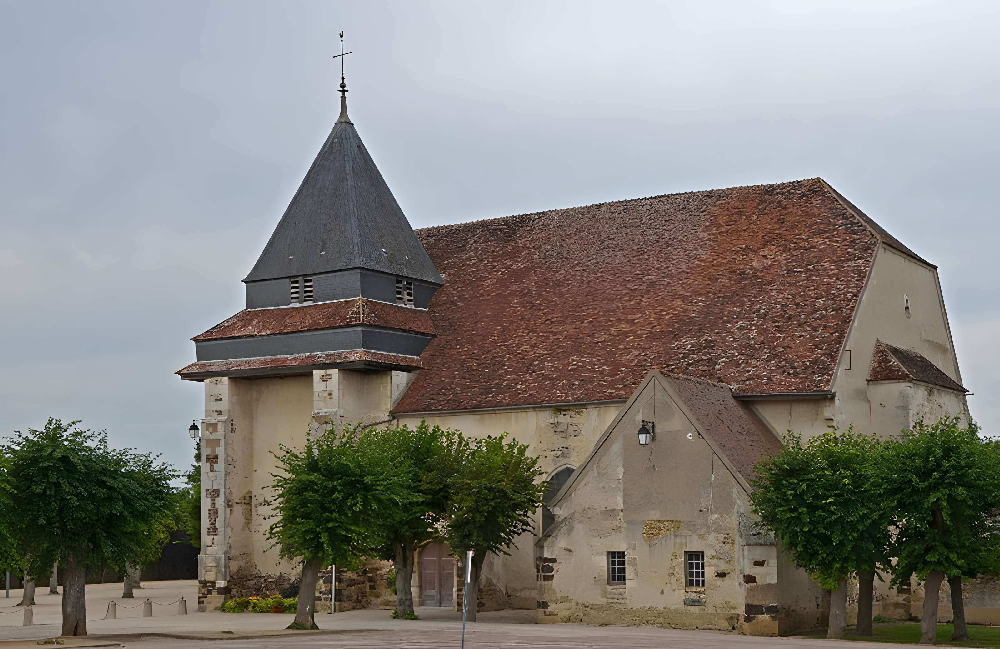 Église Saint-Sébastien-et-Saint-Louis de Héry 