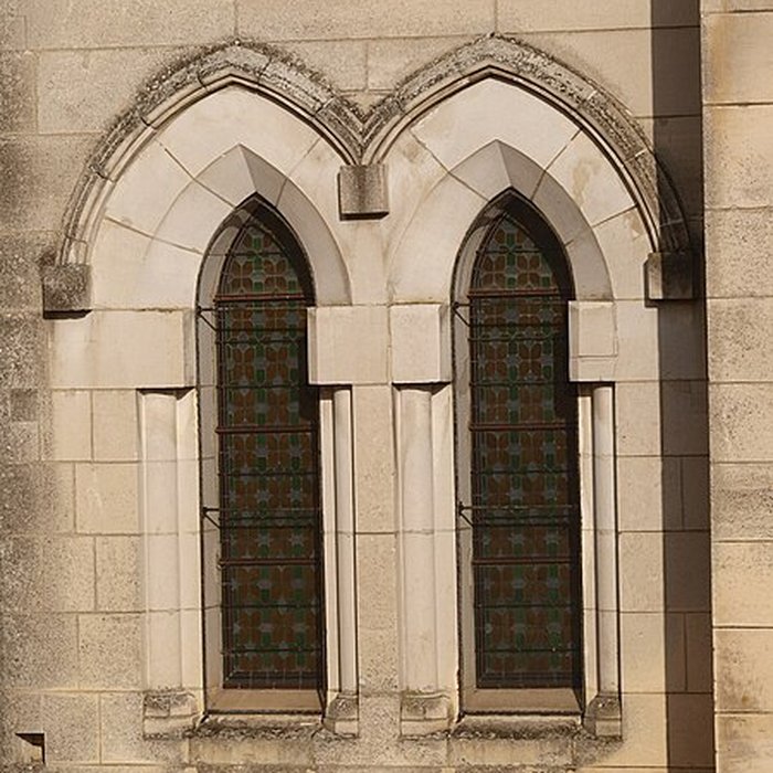 Photo de Église Saint-Serge de Pourrain