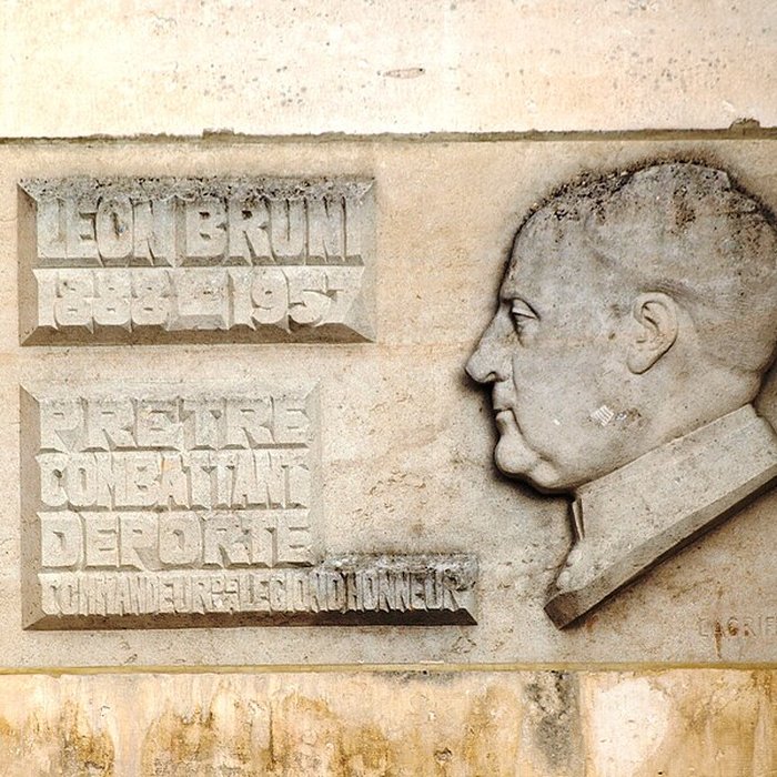 Photo de Église Saint-Serge de Pourrain