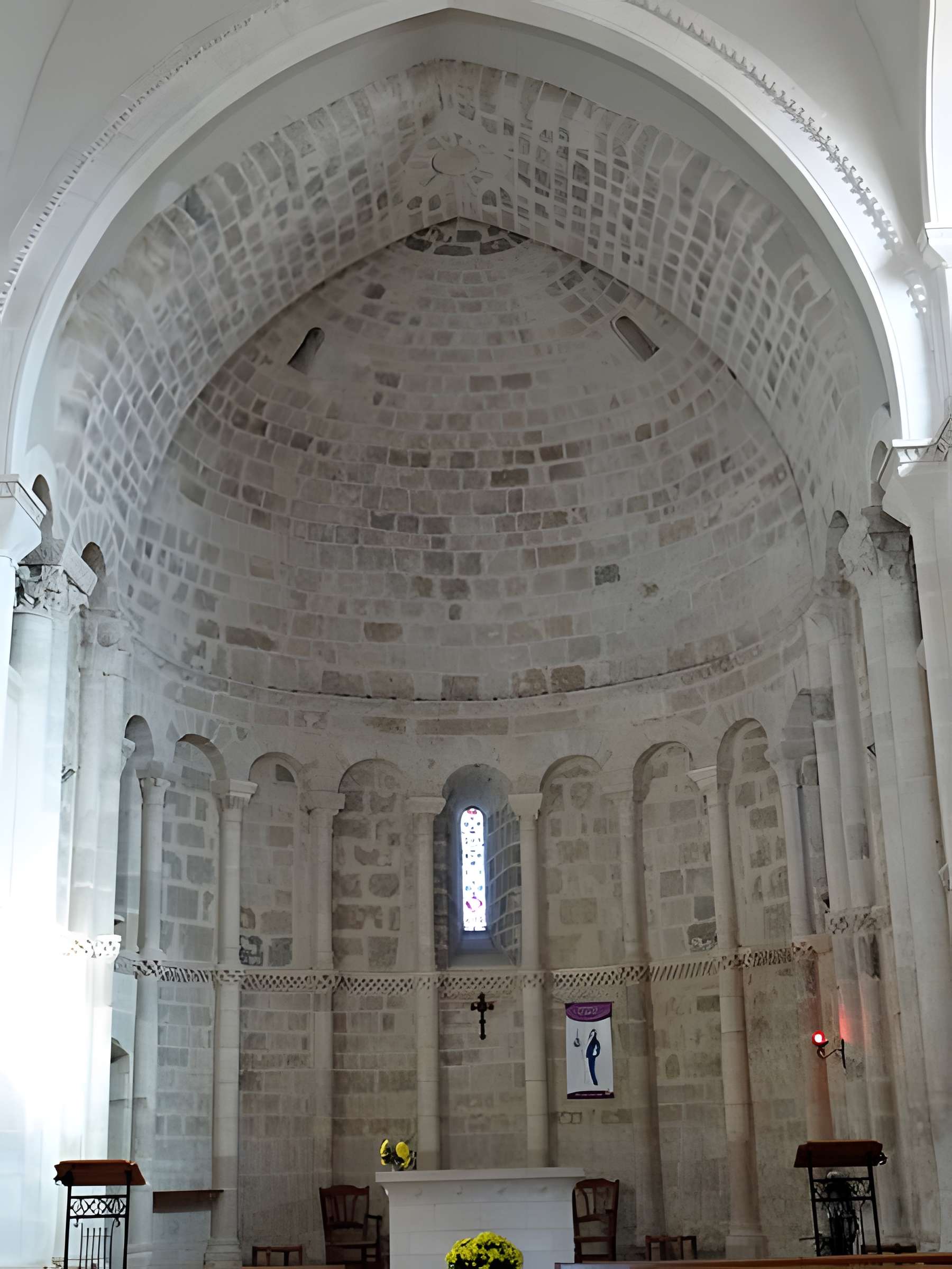 Église Saint-Sernin d'Artigues 