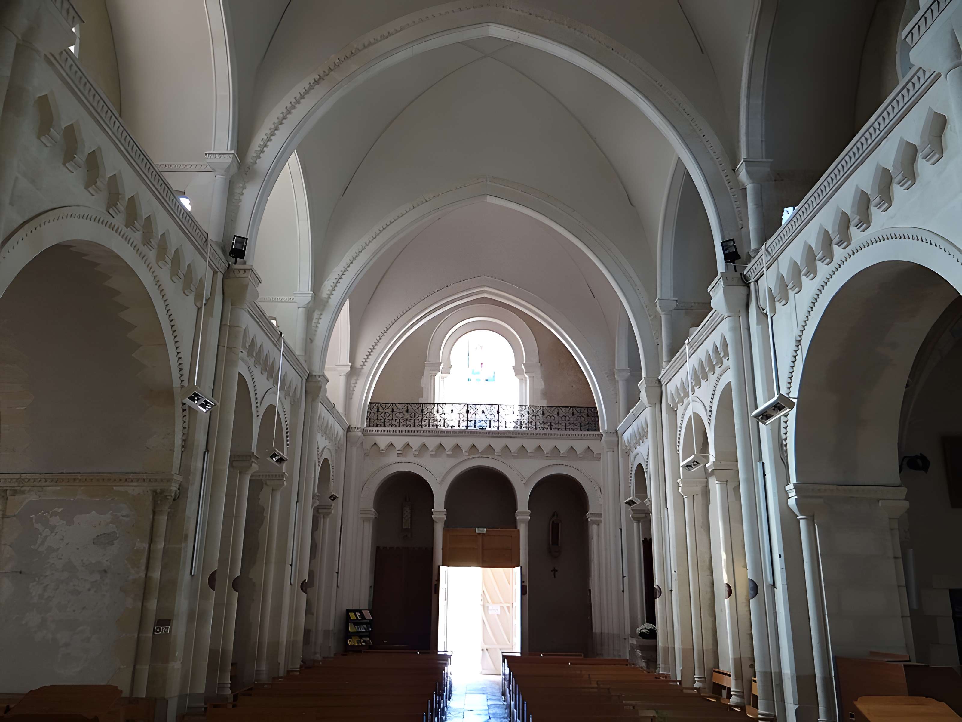 Église Saint-Sernin d'Artigues