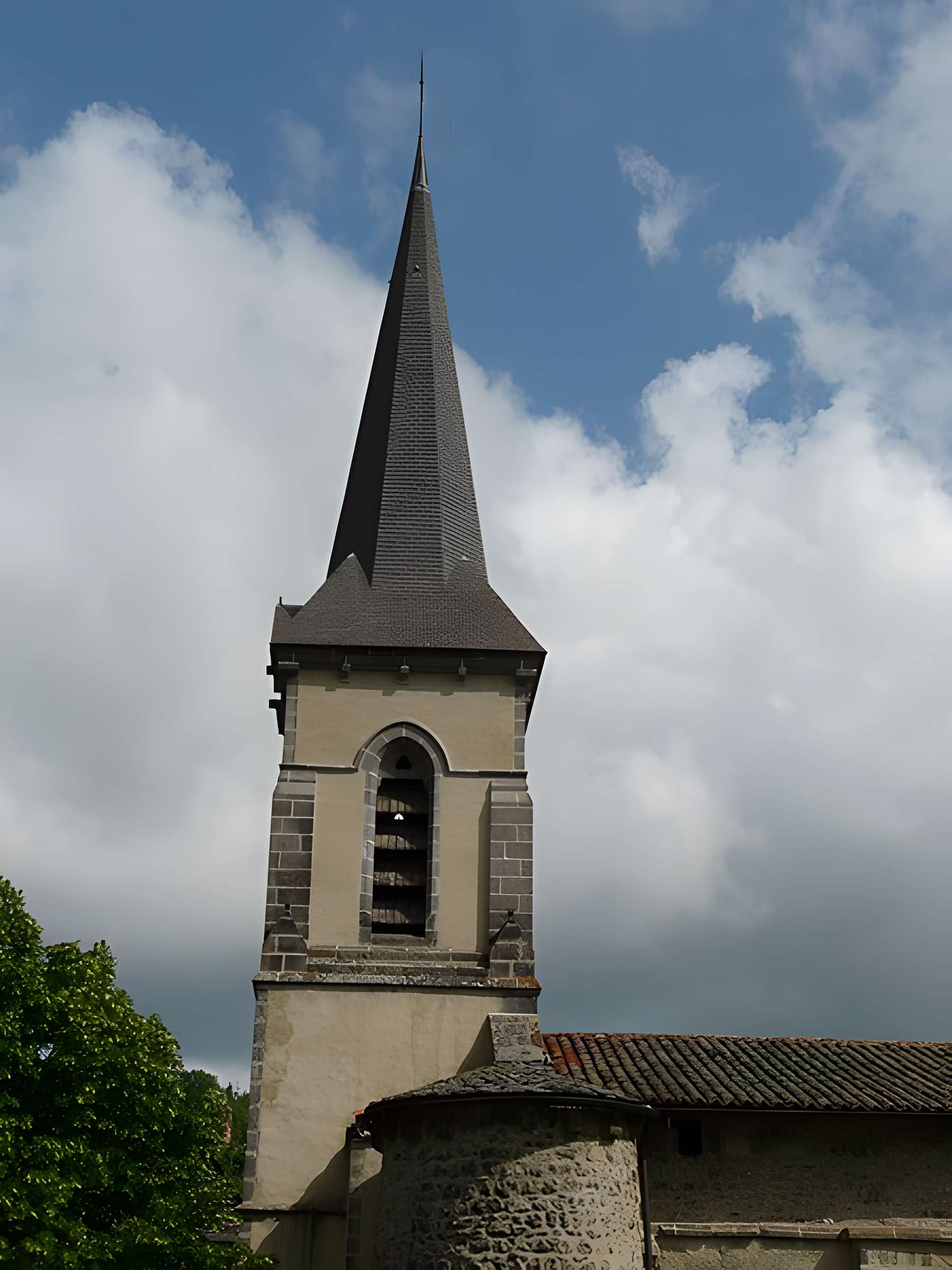 Église Saint-Sidoine d'Aydat