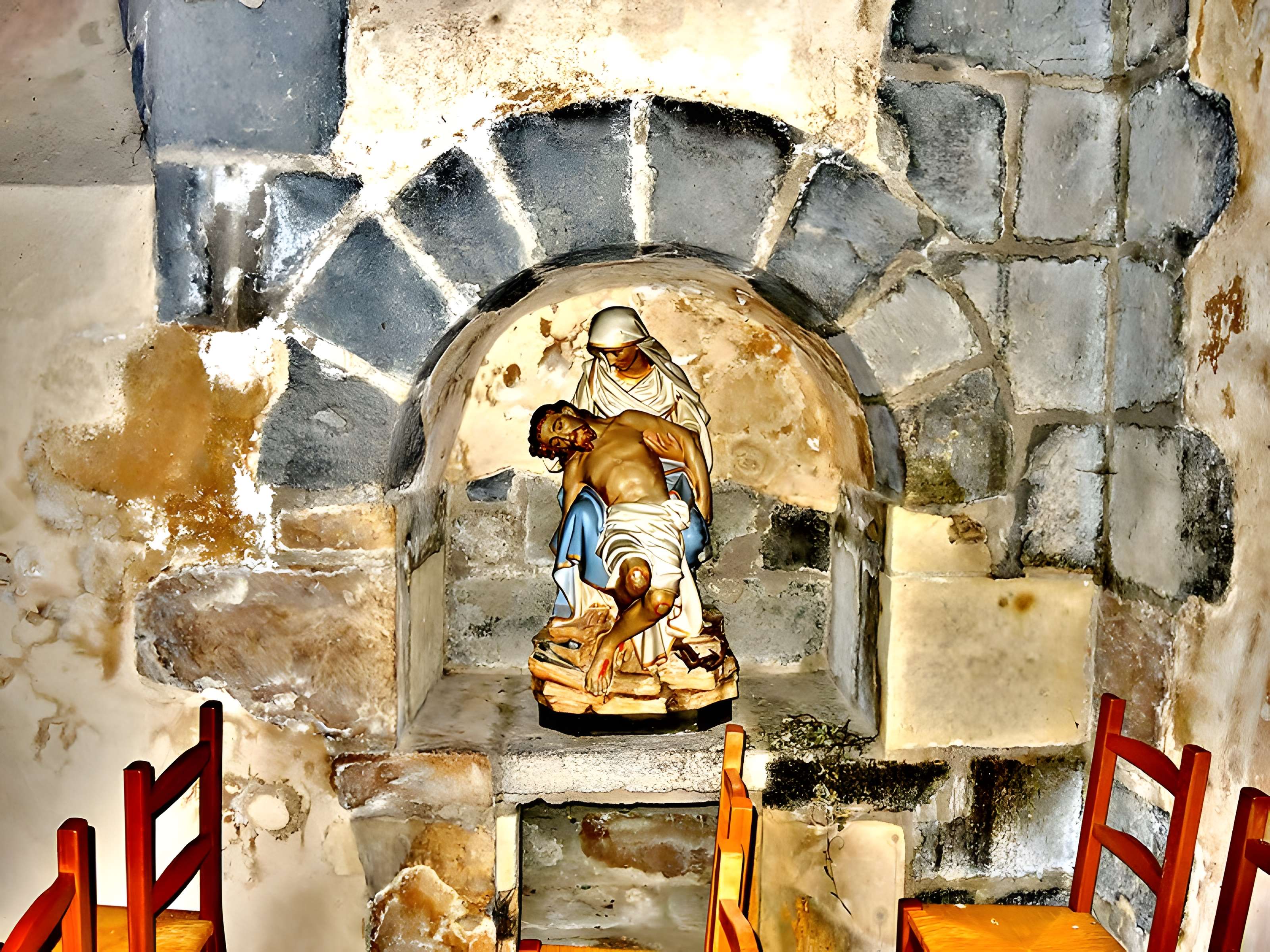 Église Saint-Sidoine d'Aydat