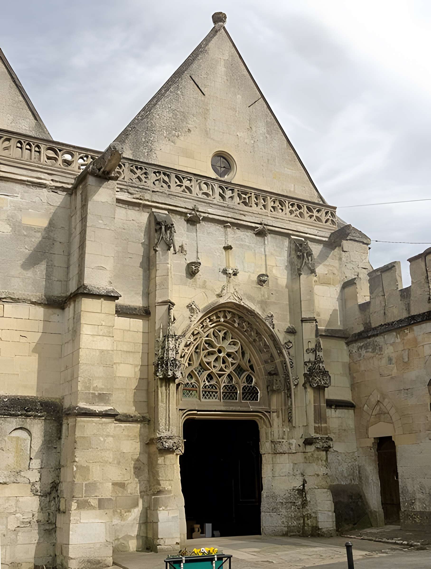 Église Saint-Sulpice de Pierrefonds