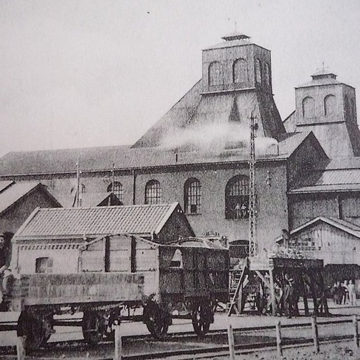 Photo de Fosse n 7 de la compagnie des mines de Vicoigne-Noeux-Drocourt et du groupe de Béthune des Houillères du Bassin du Nord et du Pas-de-Calais