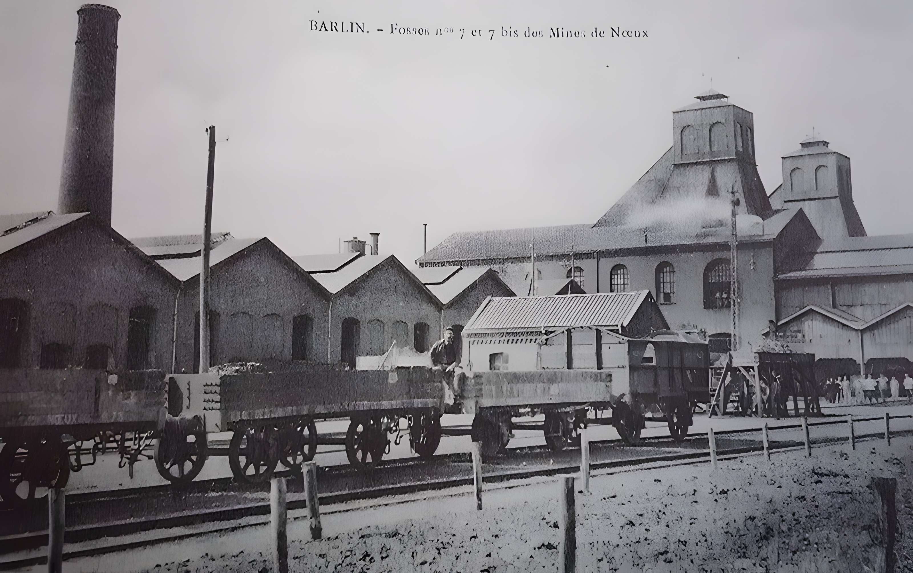 Fosse n° 7 de la compagnie des mines de Vicoigne-Noeux-Drocourt et du groupe de Béthune des Houillères du Bassin du Nord et du Pas-de-Calais