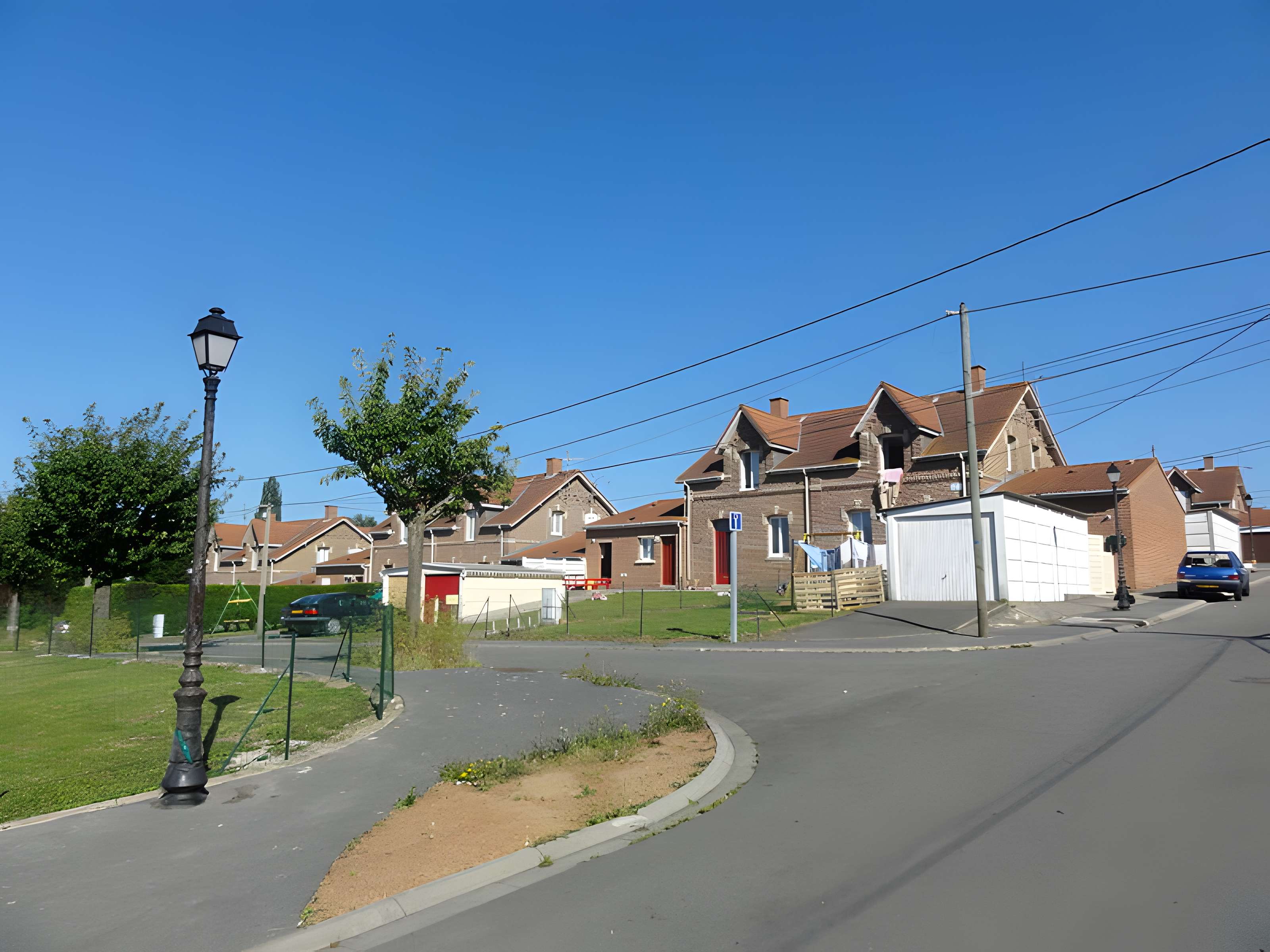 Fosse n° 7 de la compagnie des mines de Vicoigne-Noeux-Drocourt et du groupe de Béthune des Houillères du Bassin du Nord et du Pas-de-Calais