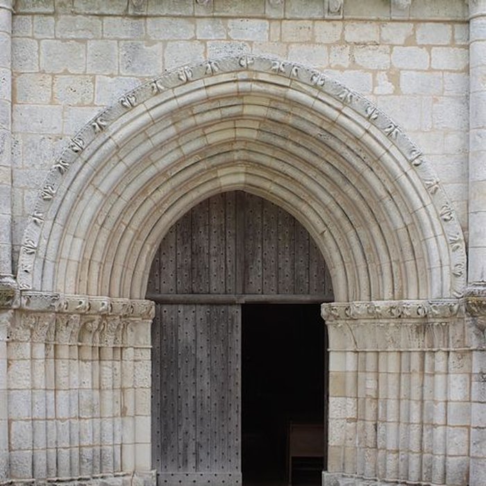 Photo de Église Saint-Sulpice de Saint-Sulpice-de-Royan