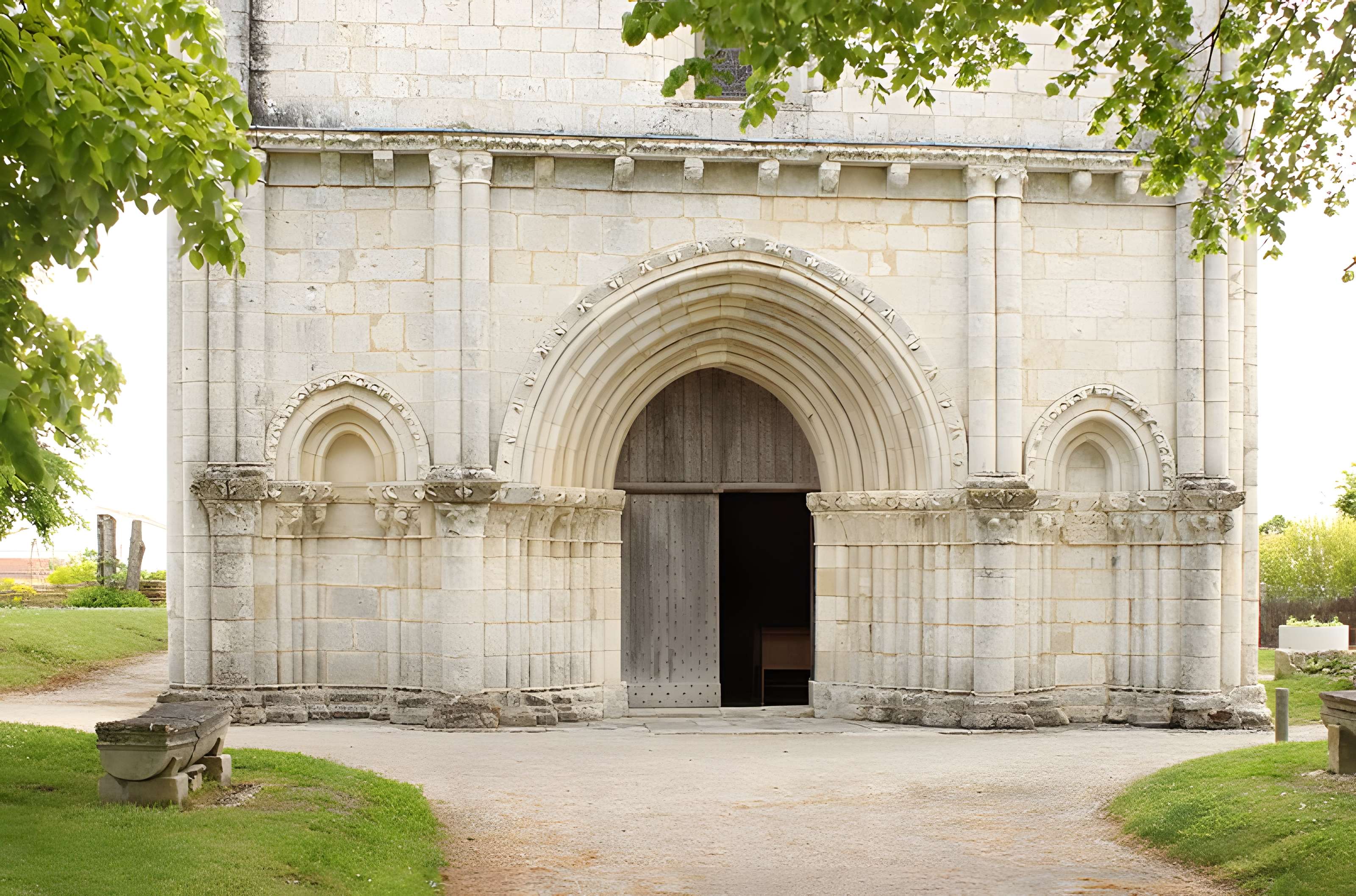 Église Saint-Sulpice de Saint-Sulpice-de-Royan