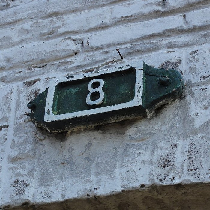 Photo de Cité des Electriciens ancien coron de la fosse n 2 dite du Mont-Blanc , située en bordure de la rue Anatole-France et constitué de la totalité des rues Ampère, Branly, Coulomb, Edison, Faraday, Franklin, Gramme, Laplace, Marconi, Volta