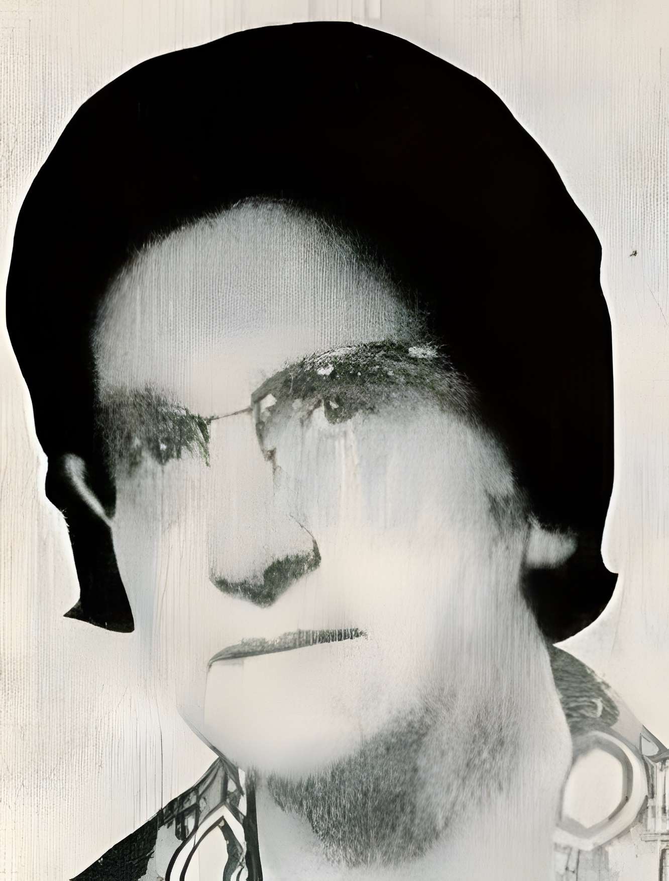 Cité des Electriciens (ancien coron de la fosse n° 2 dite du Mont-Blanc) , située en bordure de la rue Anatole-France et constitué de la totalité des rues Ampère, Branly, Coulomb, Edison, Faraday, Franklin, Gramme, Laplace, Marconi, Volta