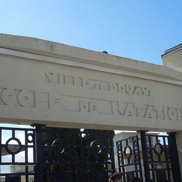 Stade-parc et école de natation