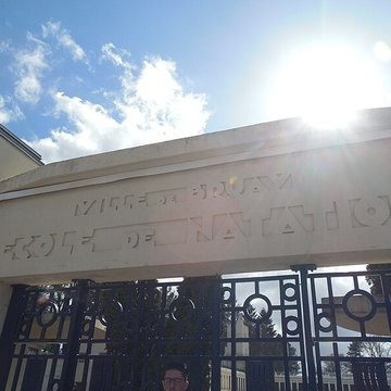 Stade-parc et école de natation