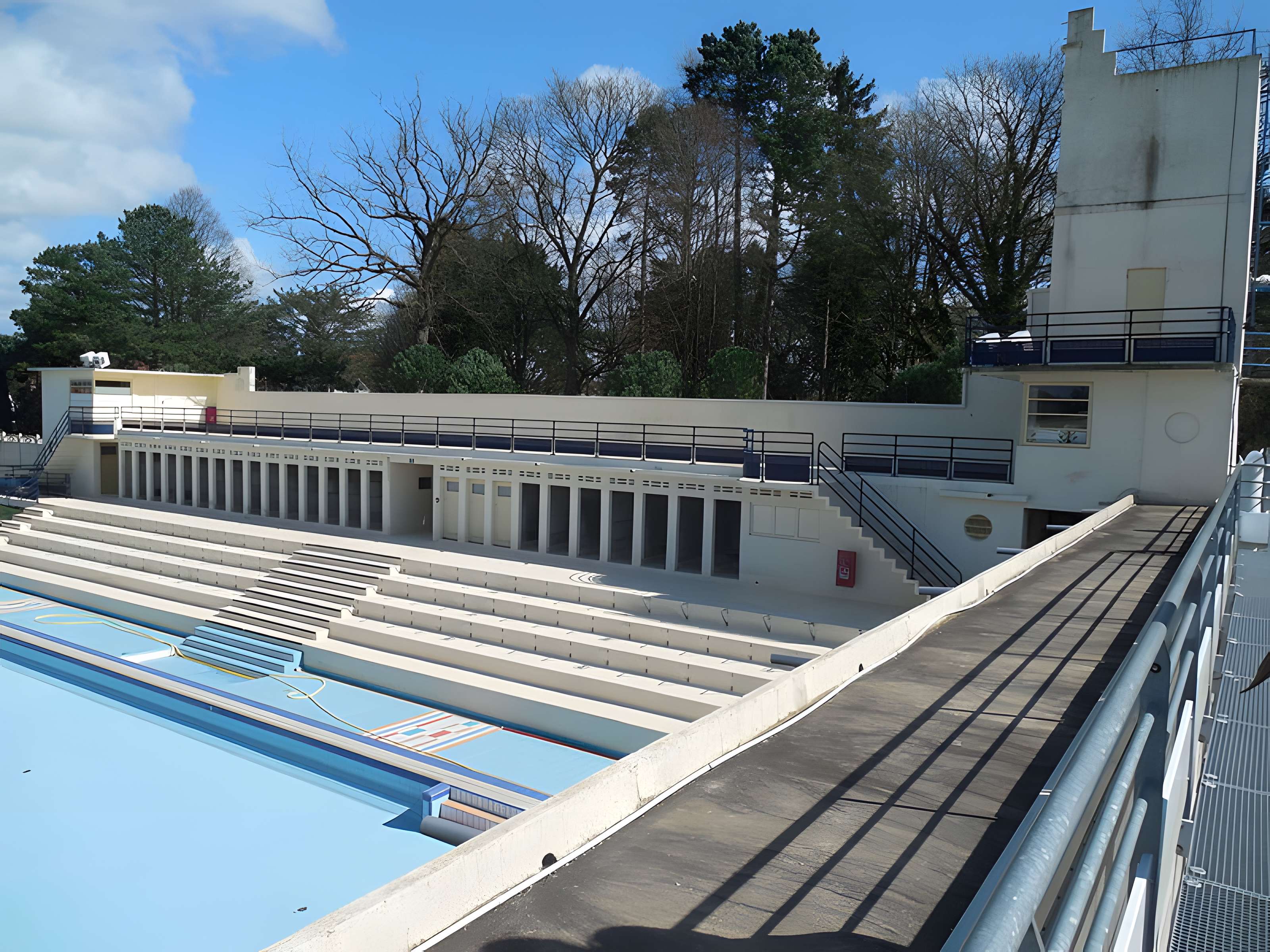 Stade-parc et école de natation