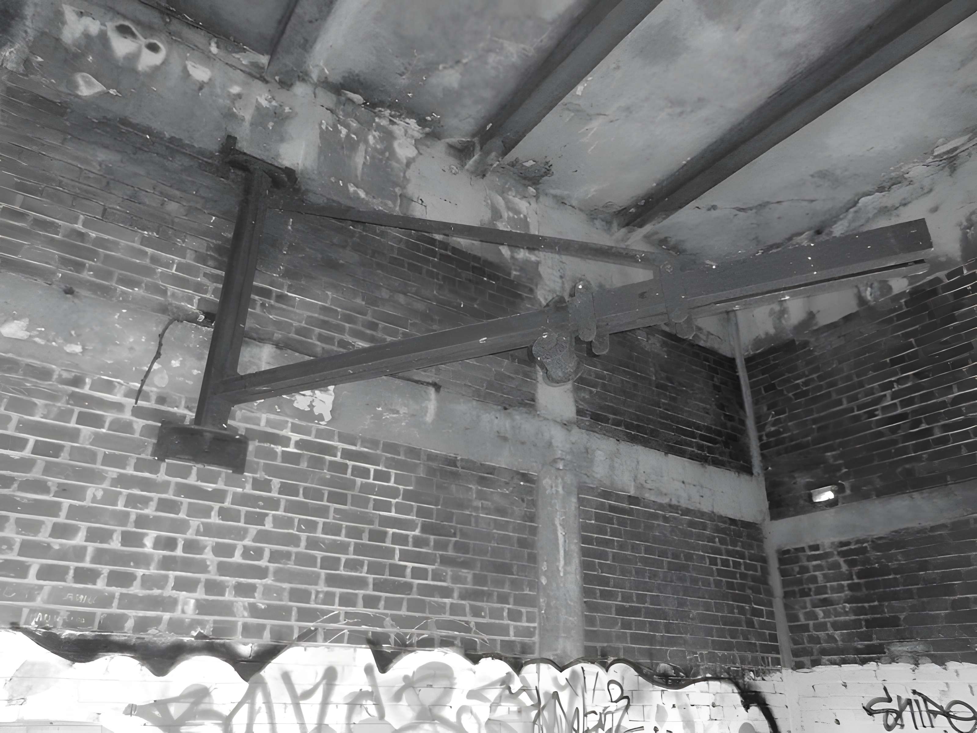 Chevalement de la fosse n° 13bis dite  Félix Bollaert