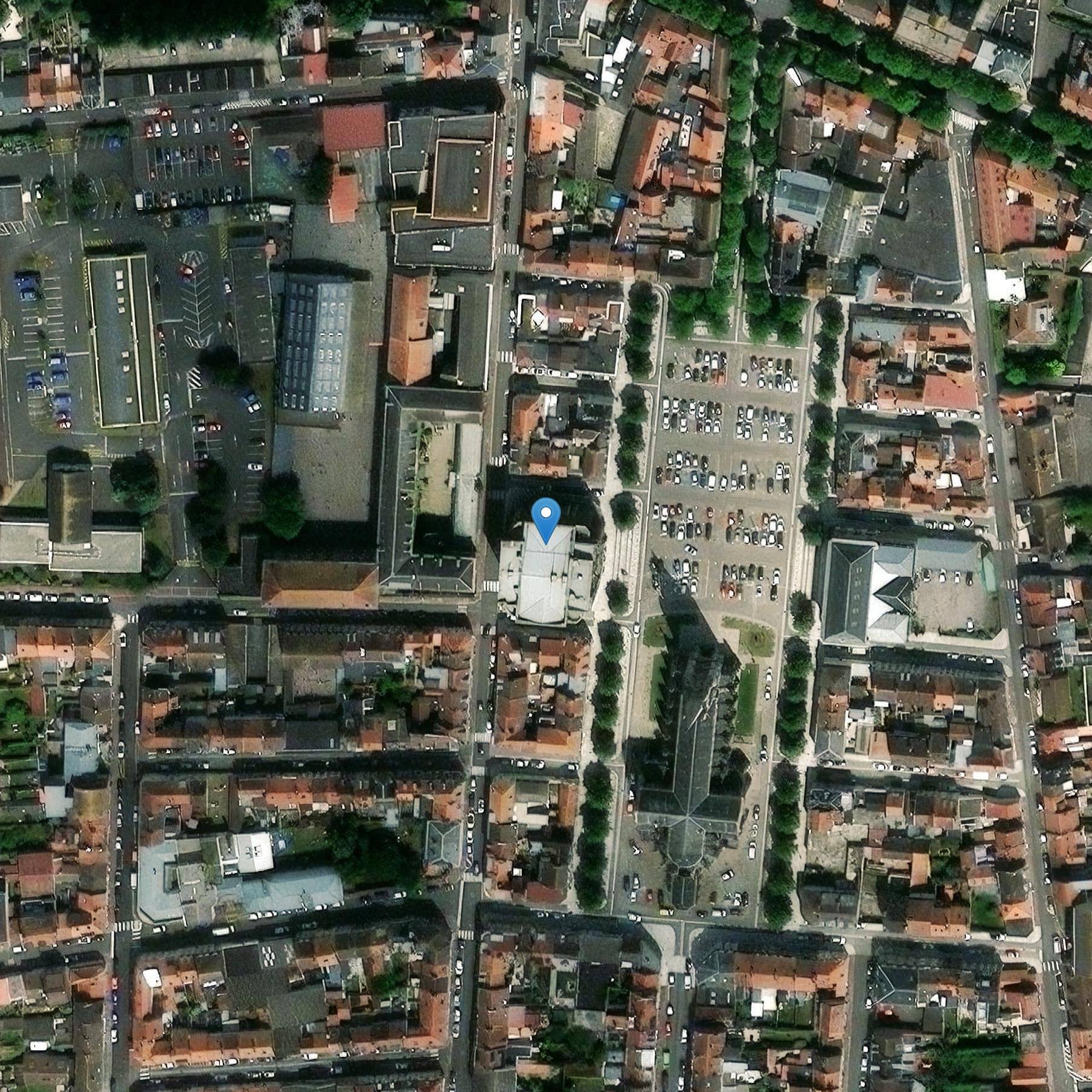 Photo de Bourse du Travail et son marché couvert