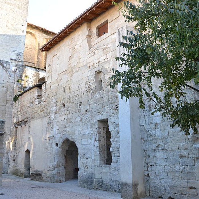 Photo de Église Saint-Symphorien-les-Carmes dAvignon