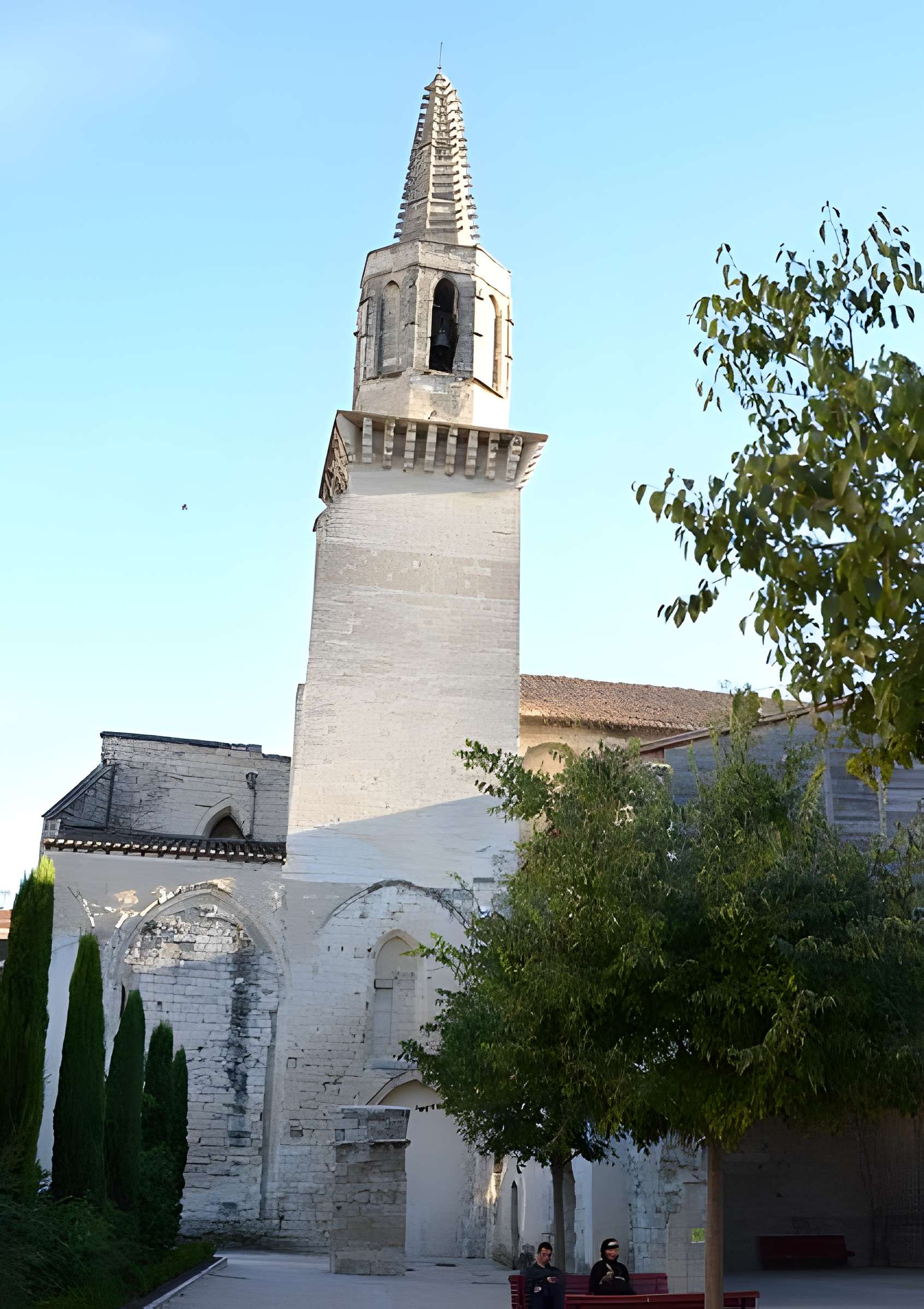 Église Saint-Symphorien-les-Carmes d'Avignon