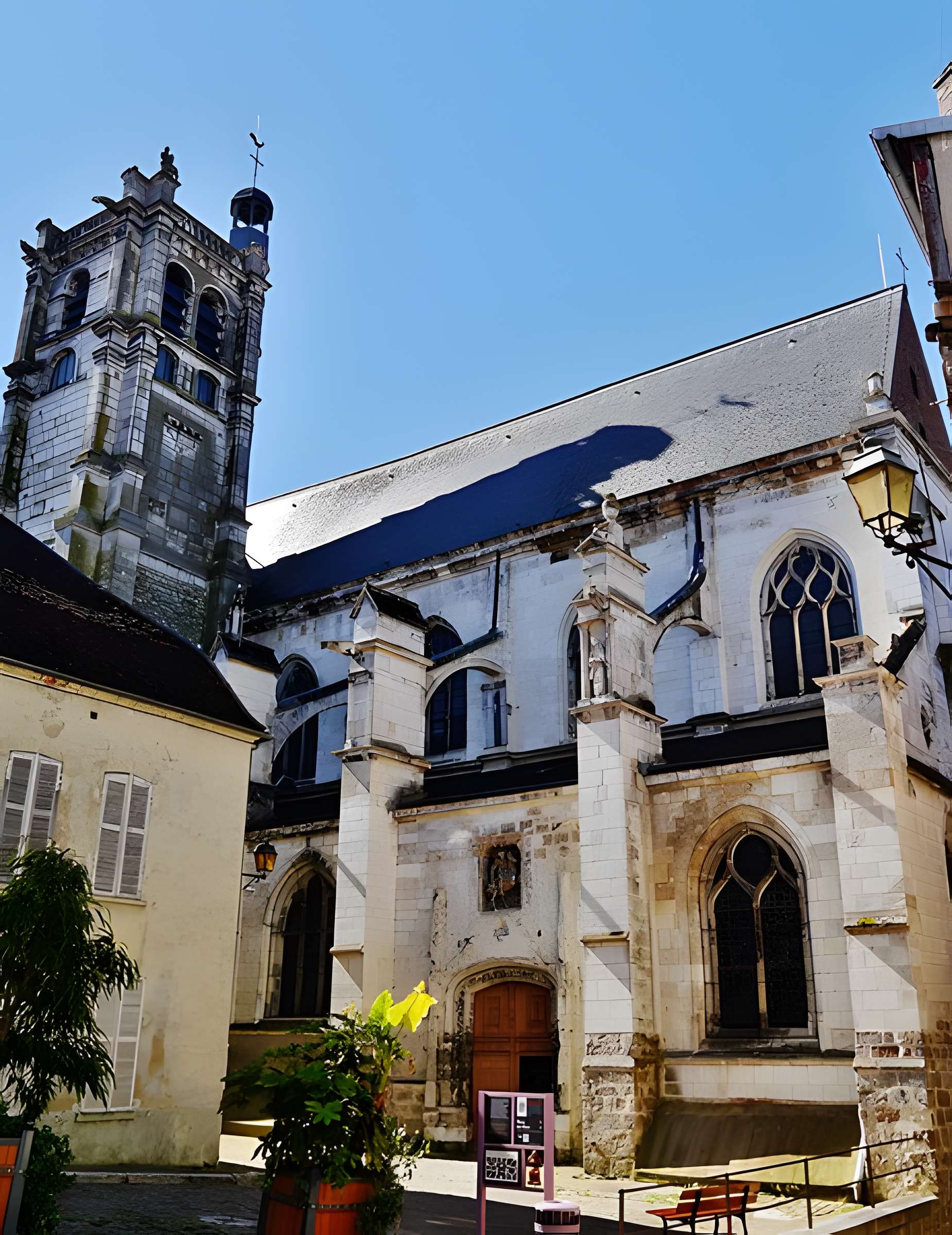 Église Saint-Thibault de Joigny