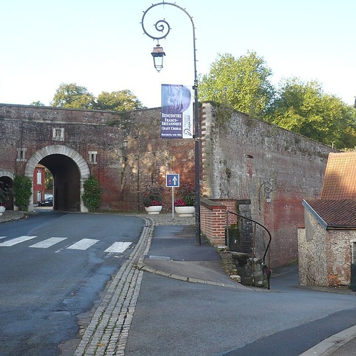 Photo de Ruines des remparts