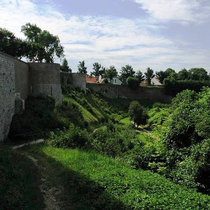Photo de Ruines des remparts