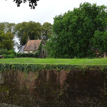 Ruines des remparts