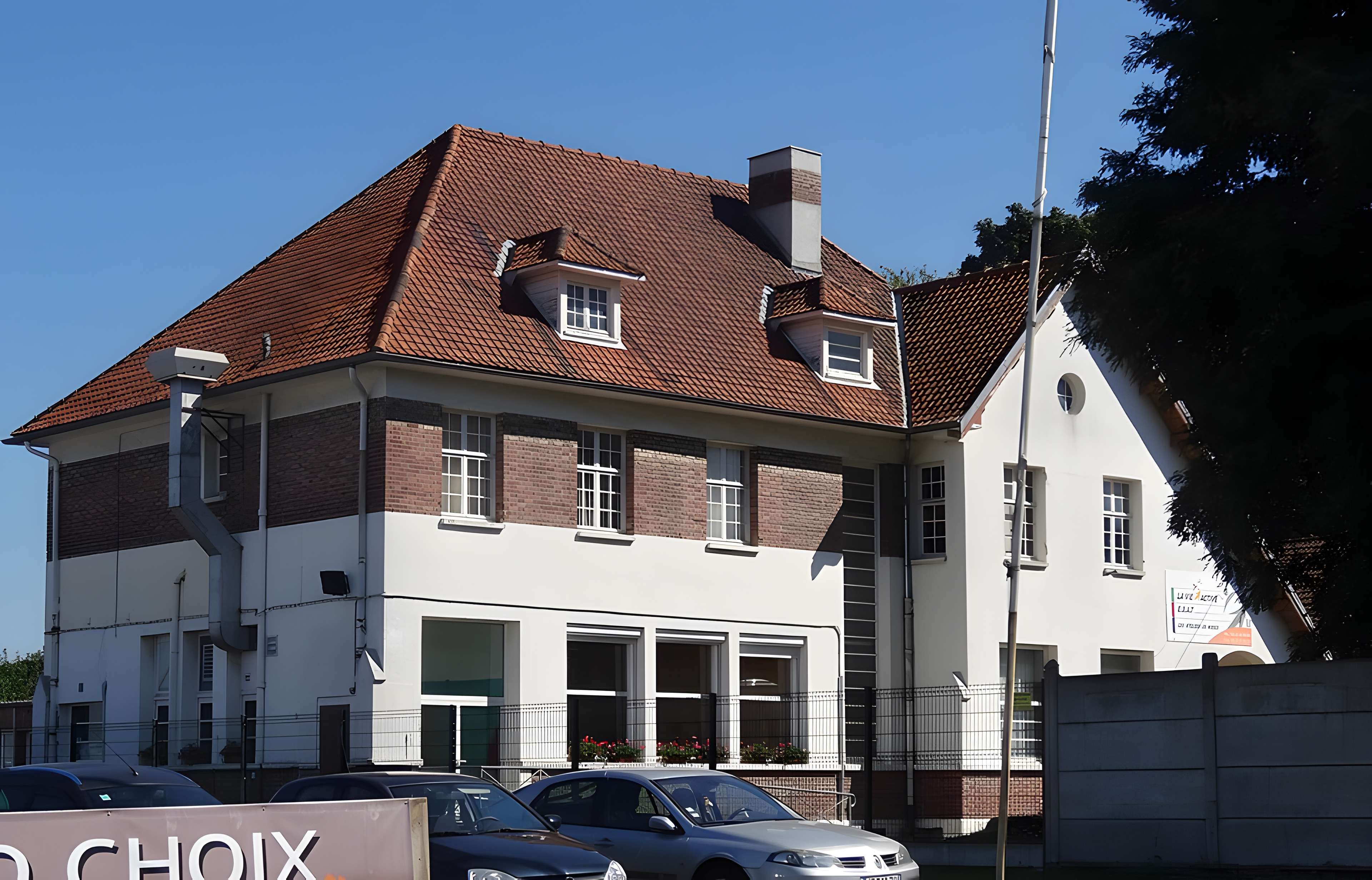 Ancienne coopérative des ouvriers mineurs de la Compagnie des Mines de Vicoigne-Noeux-Drocourt