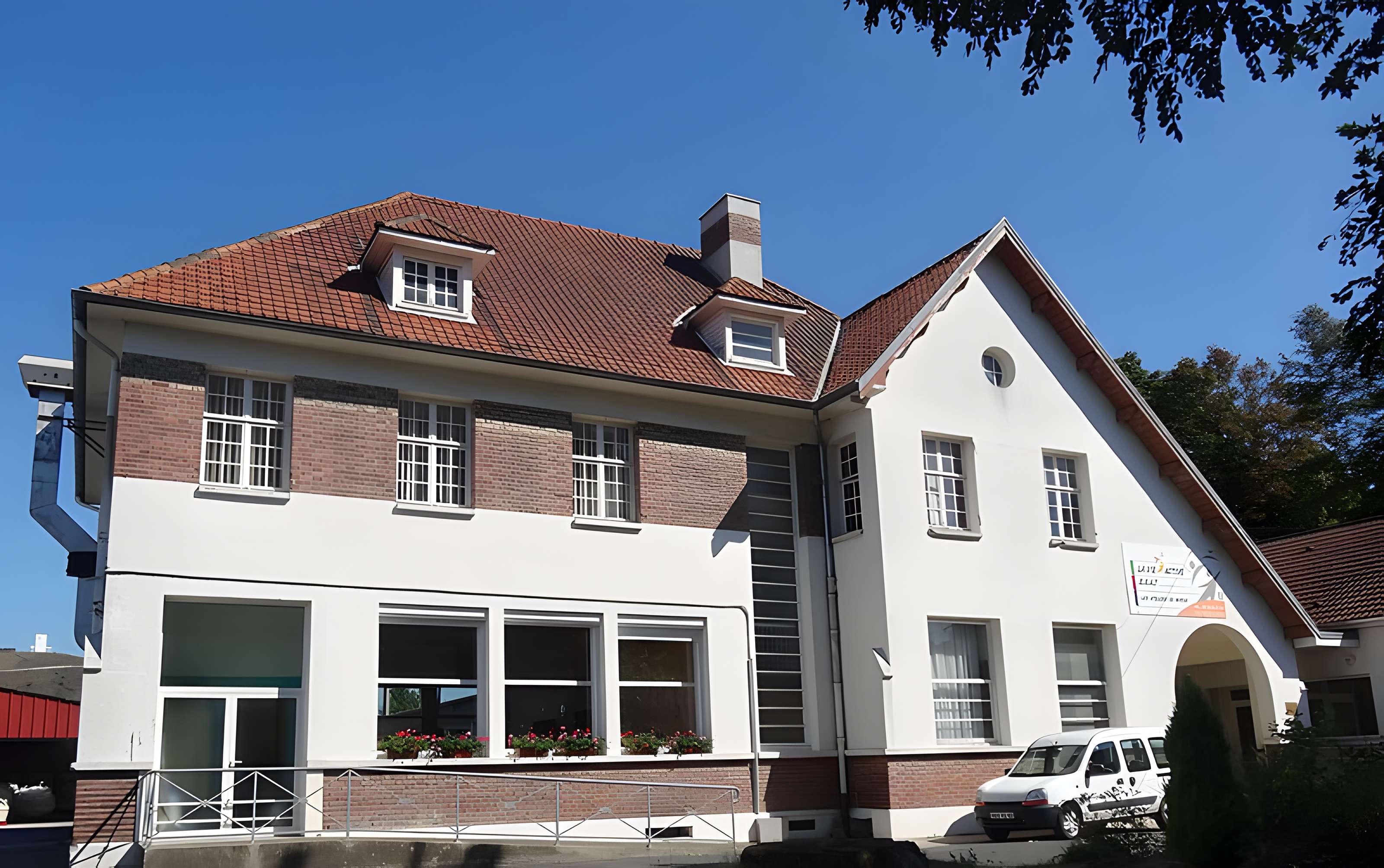 Ancienne coopérative des ouvriers mineurs de la Compagnie des Mines de Vicoigne-Noeux-Drocourt