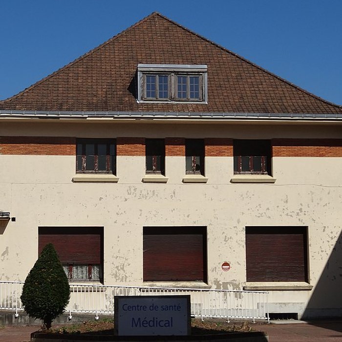 Photo de Ancienne pharmacie centrale de la Compagnie des Mines de Vicoigne-Noeux-Drocourt