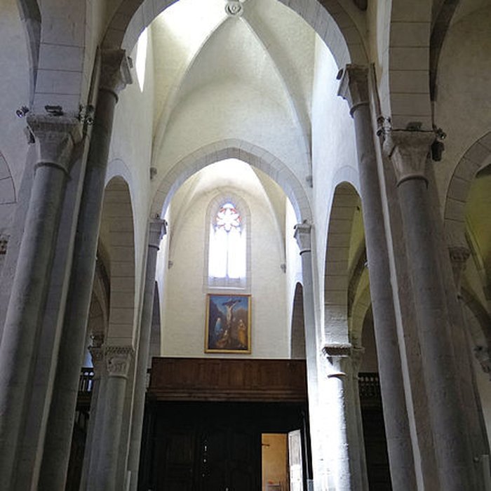 Photo de Église Saint-Thomas-de-Cantorbéry de Mur-de-Barrez