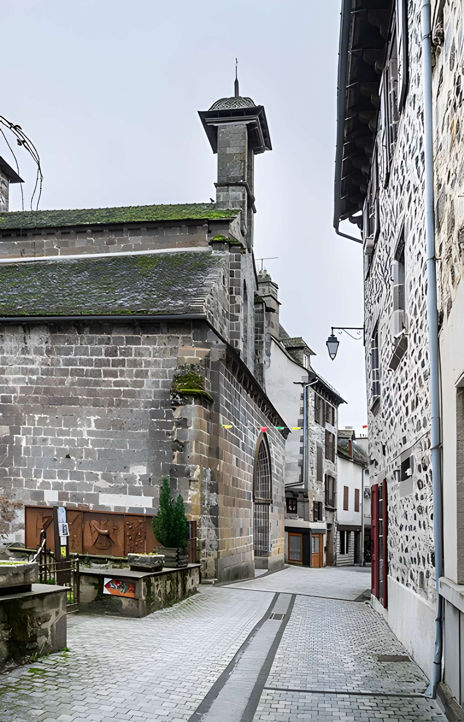 Église Saint-Thomas-de-Cantorbéry de Mur-de-Barrez